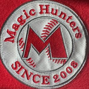 매직-헌터스 로고